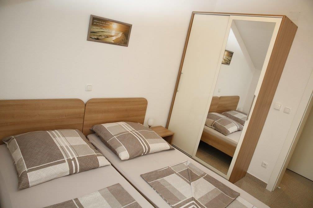 Apartments Simic Водице Экстерьер фото