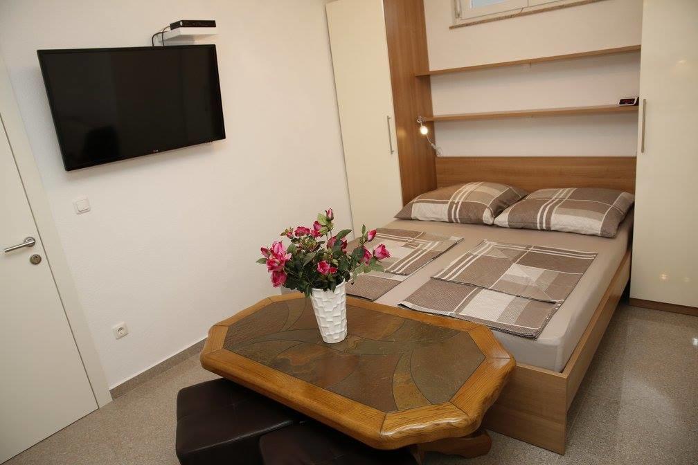 Apartments Simic Водице Экстерьер фото